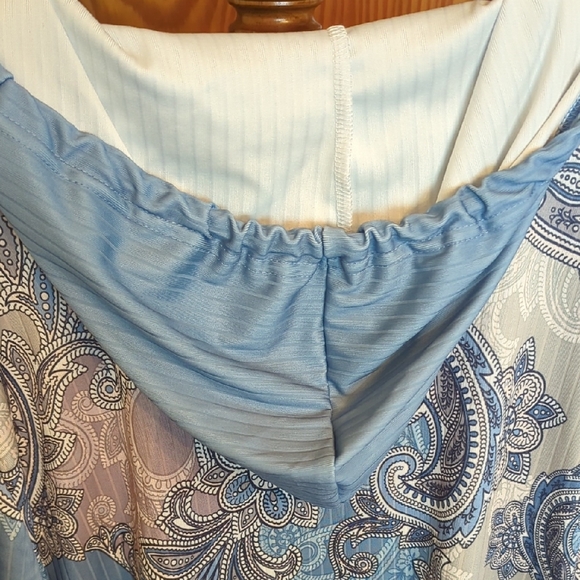 Blue and White Relaxed Hoodie - Picture 10 of 17